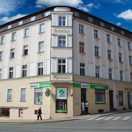Hostel Foster Mariańskie Łaźnie Zewnętrze zdjęcie
