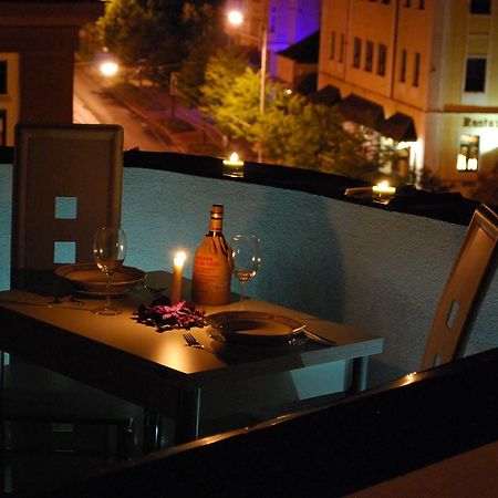 Hostel Foster Mariańskie Łaźnie Zewnętrze zdjęcie
