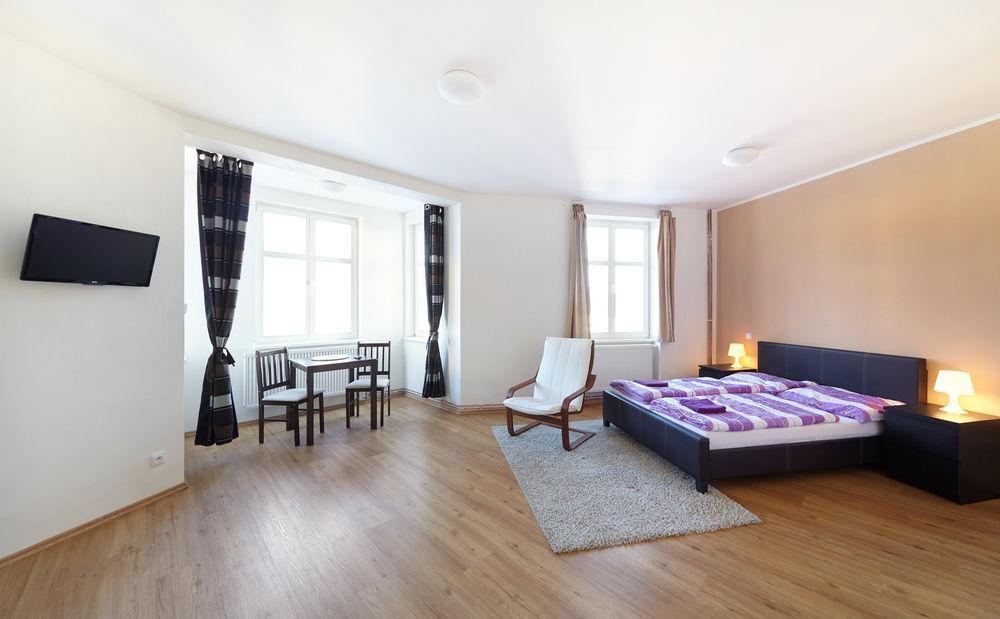 Hostel Foster Mariańskie Łaźnie Zewnętrze zdjęcie