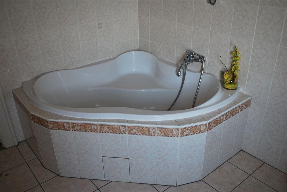 Hostel Foster Mariańskie Łaźnie Zewnętrze zdjęcie