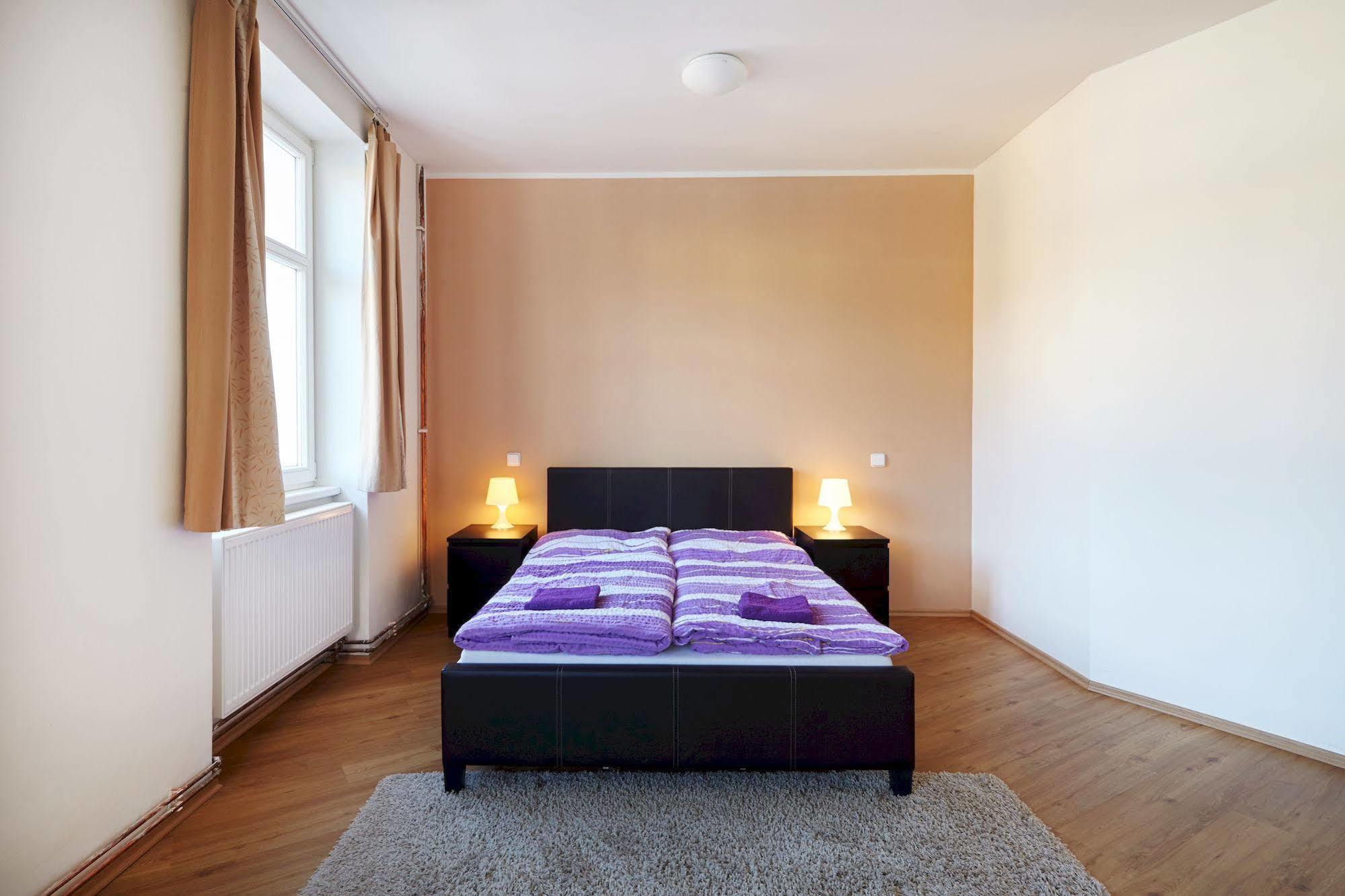 Hostel Foster Mariańskie Łaźnie Zewnętrze zdjęcie