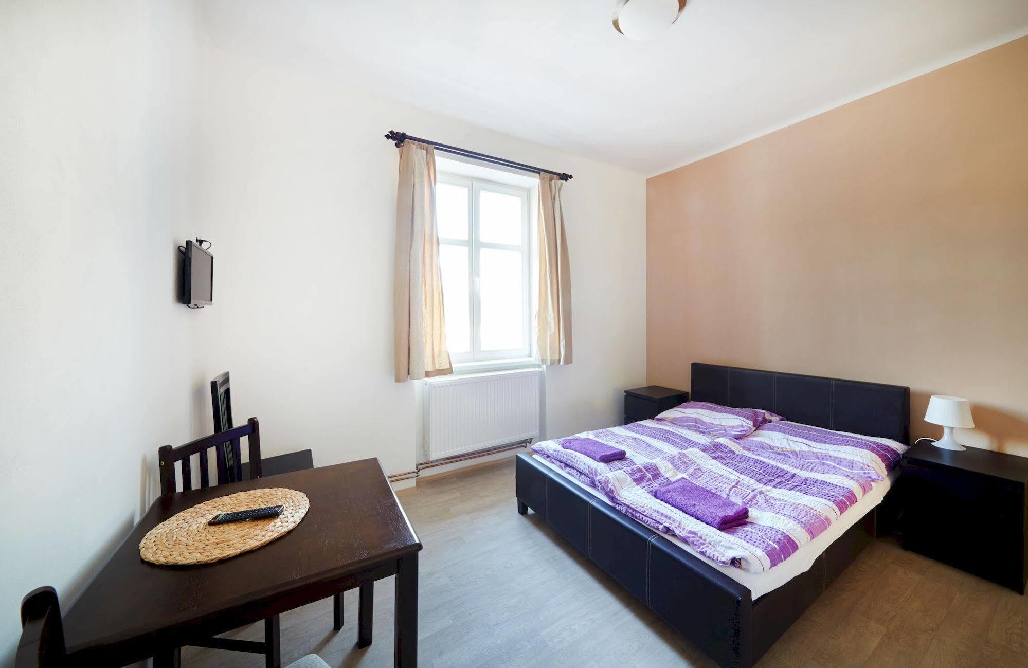 Hostel Foster Mariańskie Łaźnie Zewnętrze zdjęcie